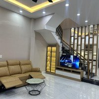 Bán Nhà Riêng Tại Nguyễn Văn Linh, P Bình Thuận, Q7, Hcm 200M2 Hàng Hiếm View Đẹp