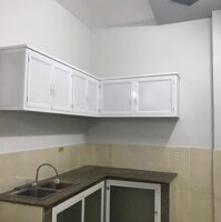 Chỉ 4 đồng có căn nhà SHR dài 27m đi từ trước sân ra sau nhà mỏi cả chân là có thật ạ