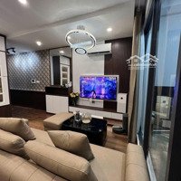 Tôi Bán Căn Hộ 2N + 1 83M2 Full Nội Thất Cao Cấp Tầng Trung Đẹp Toà Phú Thịnh Liên Hệ: 0968043168