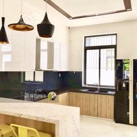 Cần Cho Thuê Nguyên Căn Nhà Phố Lakeview City, Nhà Đã Hoàn Thiện Giá 30 Triệu/Th. Liên Hệ: 0917 330 220