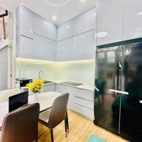 Nhà Siêu Hiếm Đường Nguyễn Giản Thanh, Phường 15, Quận 10 - Giá:3Tỷ950/66,2M2 (4,36X15,2M). Shr