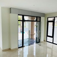 Cần Bán Gấp Bt Tại Vinhomes Golden Avenue Móng Cái, 12 Tỷ, 144M2, 3 Phòng Ngủ 2Wc