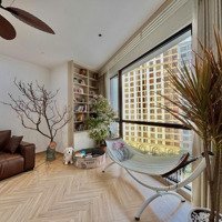 Chính Chủ Cần Bán Căn Hộ 4 Phòng Ngủrẻ Nhất Royal City, 130M2, View Đẹp, Ban Công Hướng Mát - Nhỉnh 12 Tỷ.