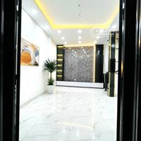 Vip Cầu Giấy - Hoa Hậu Cực Hiếm - Mặt Tiền Rộng - Thông Số Vàng - Gần Ôtô - Full Công Năng