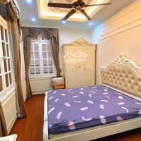 43 Tỷ Sở Hữu Biệt Thự Đẳng Cấp Tt Cầu Giấy Diện Tích: 180M2 5T Mt16 Tặng Full Nội Thất Nhập Khẩu - Lô Góc