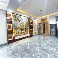 Bán Nhà Tây Sơn, Đống Đa, 40M2 X 6T,Mặt Tiền4M, 10M Ra Phố, Thang Máy, Lô Góc. Giá Bán 11.3 Tỷ