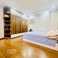 Bán Gấp Nhà Nguyễn Khang, Ở Luôn, Ngõ 2.5M, Xe Ba Gác Vào Tận Cửa, Phố Ô Tô, Giá Chốt Cực Tốt