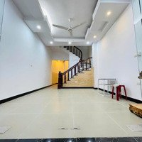 Giảm 250 Triệu! Sở Hữu Nhà 50M2, Gồm 3 Phòng Ngủtại Phố Trịnh Công Sơn, Lạc Lonng Quân, Tây Hồ Chỉ 8.95 Tỷ