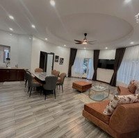 Bán Gấp Villa Biển 3 Phòng Ngủ , Đầy Đủ Nội Thất, Có Sổ Đỏ - 8 Tỷ - 0942204678