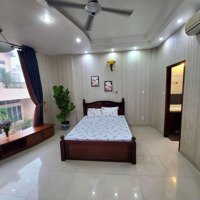 Ngay Nguyễn Văn Trỗi ,Nhà 5 Tầng,80M2 ,Chủ Gấp Bán Trước Tết.