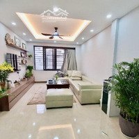 Siêu Hiếm Nhà Đẹp Ngọc Lâm 58M2-Chỉ 7 Tỷ-Vị Trí Trung Tâm-Full Nội Thất Xin-2 Thoáng-Ô Tô Gần