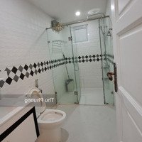 Bán Gấp Căn Hộ 3 Phòng Ngủ 2 Vệ Sinh 141M2, 8,99 Tỷ Ở Ct4 Vimeco Ii, Cầu Giấy, Hà Nội Dt: 0986399322 (322)