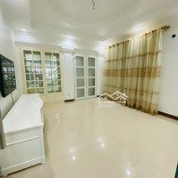 Chủ Qua Năm Định Cư Bán Nhà Đ Võ Thành Trang,Tân Bình. Giá Bán 2Tỷ91/88,4M2,Nhà 3Tầng,View Đẹp Hàng Hiếm