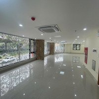 Cho Thuê Nhà Mặt Phố Giảng Võ 320M2 X 2 Tầng Riêng Biệt Thông Sàn Giá 137 Triệu/Tháng