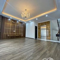 Bán Gấp Tòa Nhà 55M2 * 7 Tầng Thang Máy Phố Vũ Tông Phan, Gara Ô Tô, Lô Góc 2 Thoáng, Ngõ Thông