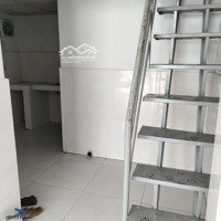 Cho Thuê Mặt Bằng 40M2 Có Gác Lửng, Giá Bán 8 Triệu Tại 793 Trần Xuân Soạn, Tân Hưng, Quận 7, Hcm