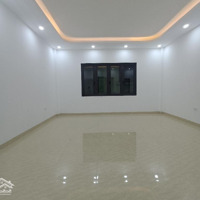 Bán Nhà Kim Đồng, Nhà Mới, Ở Ngay, Ô Tô 20M, 40M2, 5 Tầng, Mặt Tiền Rộng, 6.5 Tỷ