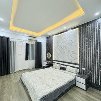 Hiếm, Bán Nhà Nguyễn Khoái Hoàng Mai, Gần Cầu Vĩnh Tuy, Cách Ô Tô 5M, 30M2 5 Tầng 5.45 Tỷ