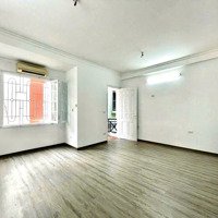 (Nhanh Tay Thì Còn) Nhà Hiếm Đào Tấn, 32M2, Ô Tô Vào Nhà, Ngõ Thông, Liên Hệ: 0832223456