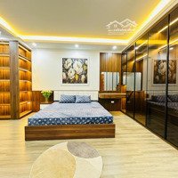 Xây Mới 5 Tầng Full Nội Thất, Đủ 3 Ngủ,Mặt Tiền Vip. Chỉ Có 8,3 Tỷ ( Có Thương Lượng).