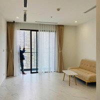 Bán Gấp Trước Tết, Căn Studio View Trực Diện Hồ Bơi. Đẹp Nhất Beverly Nhà Mới Bóc Seal, Lỗ 250 Triệu