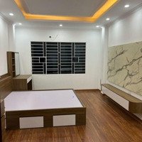 Tôi Cho Thuê Nhà Nguyễn Khang,Cầu Giấy 70M2 X 5 Tầng, Mới Đẹp, Ô Tô Đỗ Cửa Hợp Vp Gia Đình 15 Triệu