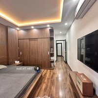 Nhà 60M2 Đẹp Như Tranh Phố Hồng Tiến - Hoàng Như Tiếp. Ô Tô Để Trong Nhà Gần Cầu Chương Dương