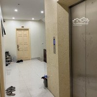 Cho Thuê Căn Hộ 2 Pn,Diện Tích70M2 Full Đồ Trong Tòa Nhà Dân Xây 6 Tầng, Có Thang Máy, Phí Dịch Vụ Rẻ