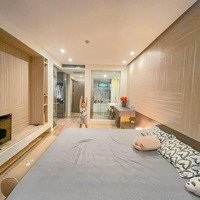 Bán Căn Hộ 114M2, 2 Ngủ Tầng Trung, View Sân Vườn, Full Đồ Đẹp Giá Chir 100 Triệu/M2 Tại Mandarin