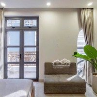 Căn Hộ 1 Phòng Ngủ Hiện Đại 40M2, Ngay Trung Tâm Thảo Điền Full Nội Thất Máy Giặt Riêng, Có Sẵn Gym