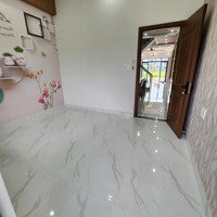 Bán Nhà Hoàn Công 1 Trệt 3 Lầu Đối Diệntrung Tâm Thương Mại3900M2 Gần Làng Đại Học P. Bình An, Tp. Dĩ An