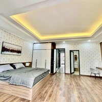 Hàng Hiếm Cho Chủ Đầu Tư, Bán Đất Tặng Nhà Phố Nguyễn Ngọc Vũ - Cầu Giấy 284M2, Ngõ Rộng, Gần Phố