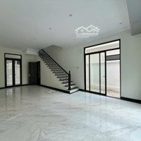 Shophouse Sao Biển Gần Chung Cư Full Hoàn Thiện 5 Tầng Sẵn Sàng Cho Thuê 67.5M2 Giá Bán 9.8 Tỷ