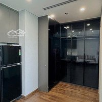 Chính Chủ Bán Gấp Trong Tháng Căn Hộ Studio, Tòa A Masteri West Heights Giá Bán 1.8 Tỷ. Liên Hệ: 0925 128 255