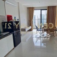 Cần Bán Căn Hộ Vinhomes 2 Phòng Ngủ69M2 Tầng Cao, Nội Thất Nhẹ Nhàng, View Đẹp. Liên Hệ: 02854175885