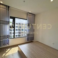 Cần Bán Căn Hộ Vinhomes 2 Phòng Ngủ69M2 Tầng Cao, Nội Thất Nhẹ Nhàng, View Đẹp. Liên Hệ: 02854175885