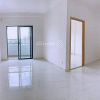 Bán Nhanh Căn Hộ 60M2 Sổ Hồng Riêng, View Hồ Bơi, Có Ban Công, Cách Q1 12Km. Giá Bán 1 Tỷ 990Có Thương Lượngnhẹ