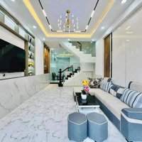 Nhà Kinh Doanh Nguyễn Văn Giai/P.đa Kao/Q1. Giá Bán 4 Tỷ 990Diện Tích89,5M2 Đang Cho Thuê Nhà 58 Triệu/Tháng