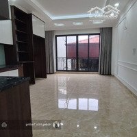 Bán Nhà Ngõ 279 Đội Cấndiện Tích46M2 6 Tầng Thang Máymặt Tiền4,5M Giá Bán 9 Tỷ Lh E.trường 0985342385