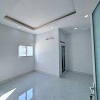 Bán Nhà Tân Phú - Gần Đầm Sen - 40M2 Nở Hậu - Sát Mặt Tiền - Tặng Full Nội Thất -3Ty980