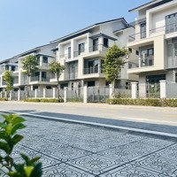 Bán Bt Đẹp Xuất Sắc Tại Centa Riverside, Hàng Chủ Đầu Tư Giá F0