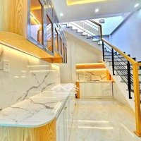 Thật Dễ Dàng Để Sở Hữu Căn Nhà 2 Tầng Đẹp Và Giá Vip Nhất Khu Vực Đường Lê Độ Ngay Hôm Nay