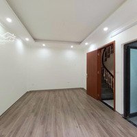 Quá Rẻ Rồi Bán Gấp Nhà Đông Thiên 5,2 Tỷ, 30M2, 5 Tầng Đẹp, Nhiều Tiện Ích