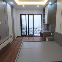 Bán Gấp Nhà Tại Phường Giảng Võ - Q. Ba Đình, 40M2, 5 Tầng 4 Ngủ, Hai Thoáng Vĩnh Viễn Giá Hơn 8 Tỷ