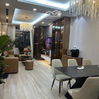 Bán Gấp Căn Hộ 3 Phòng Ngủ 90 Nguyễn Tuân, 92,16M2, Full Nội Thất Xịn, Ban Công Đông Nam Cực Hiếm