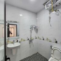 CẦN BÁN GẤP NHÀ PHAN KẾ BÍNH BA ĐÌNH 40m2, 6 TẦNG MẶT TIỀN 4,5m GIÁ  8.8 TỶ