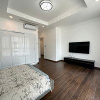 Cần Tiền Bán Gấp Căn Góc 3 Phòng Ngủ Giá Bán 13 Tỷ Royal City ; Liên Hệ: 0985676283