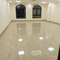 Cho Thuê Nhà Mặt Phố Duy Tân - Cầu Giấy. Diện Tích: 60 M2 * 7 Tầng. Mt: 6M. Thông Sàn, Thang Máy