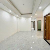 Một Căn Duy Nhất Nhà Mới 100% Chưa Ai Ở Tầng Cao View Sông Block B . 81M2 2 Phòng Ngủ 2 Vệ Sinhgiá Bán 3,6Tỷ Ạ