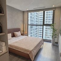 Cho Thuê Căn 1 Ngủ + 50M2 Full Nội Thất Nội Thất Sử Dụng Tòa Đồ Tốt Y Hình Tại R102 . Zen Park